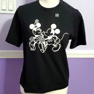 UniQlo Disney Yu Nagaba Collab Black Mickey Minnie Oversized Crop Graphic Tee